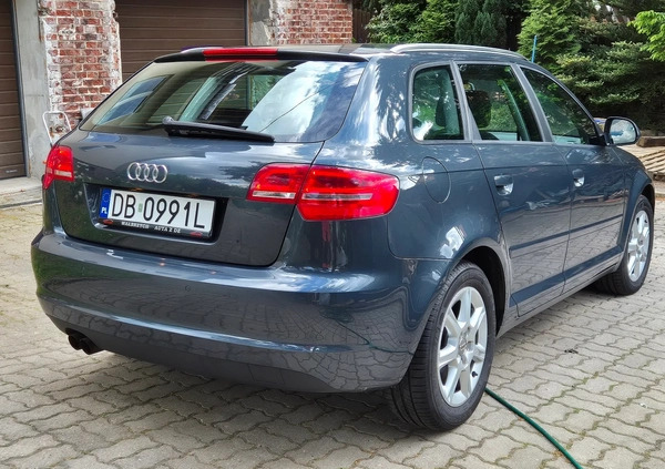 Audi A3 cena 26900 przebieg: 150000, rok produkcji 2009 z Wałbrzych małe 529